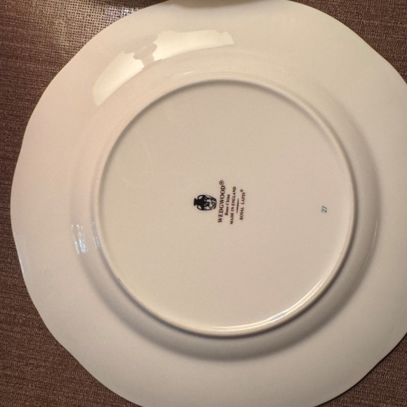 Wedgwood Royal Lapis Bone China – UNUSED – Discontinued - Picture 15 of 16